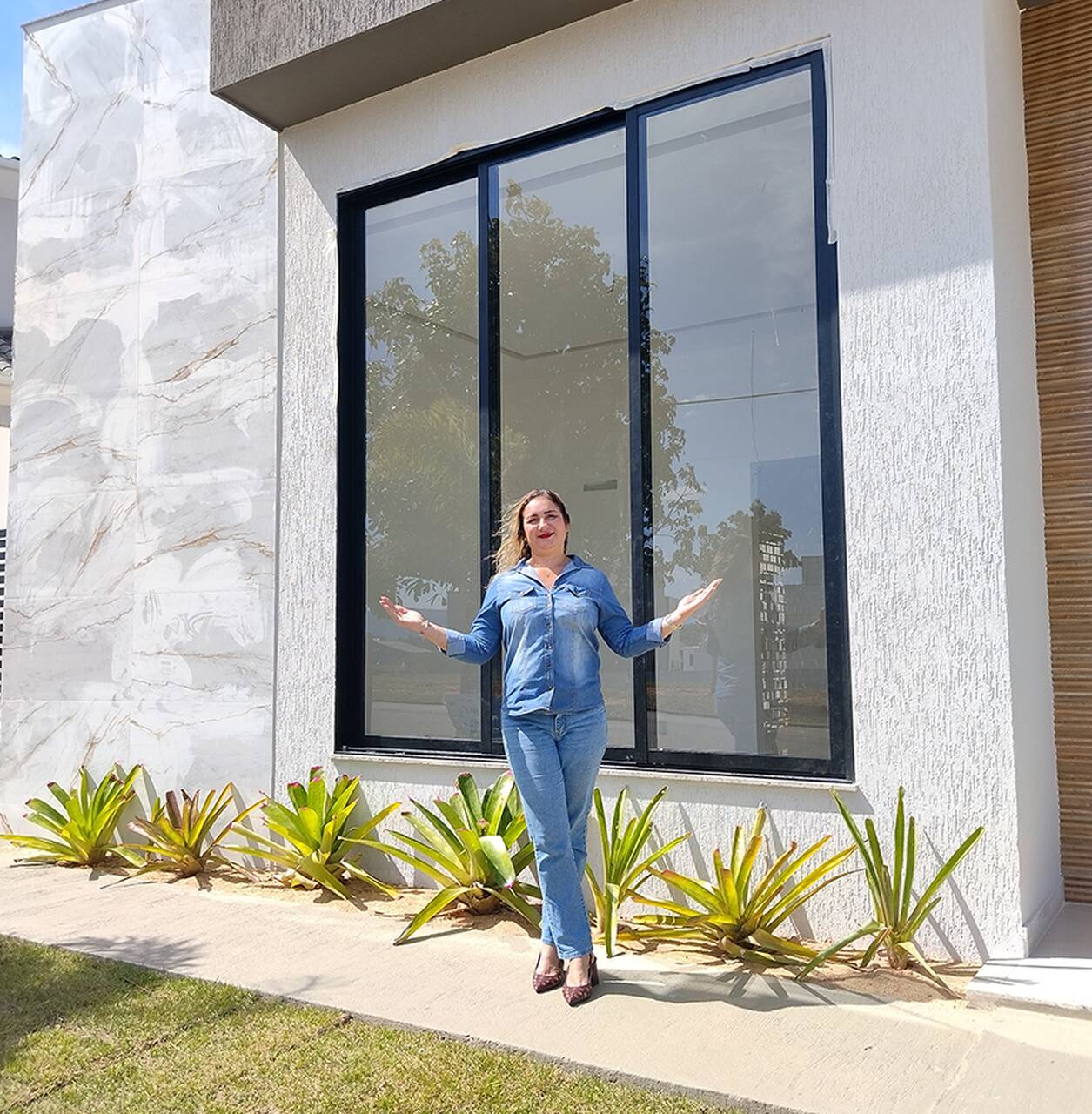 15_Easy-Resize.com (1)